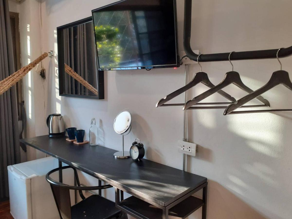 Haus Sathorn 11 Residence Μπανγκόκ Εξωτερικό φωτογραφία