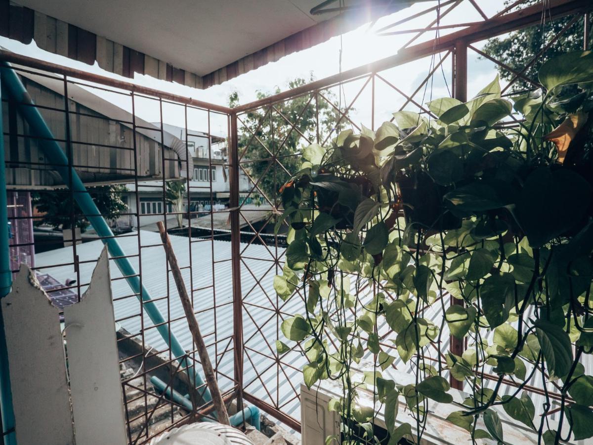 Haus Sathorn 11 Residence Μπανγκόκ Εξωτερικό φωτογραφία